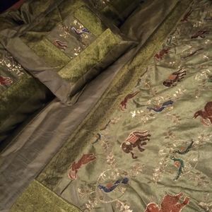 Authentic Embroidered Bedset from India